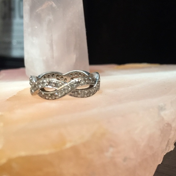 Sydney Evan Jewelry - Sydney Evan  Infinity 14kt Gold and Diamond Band